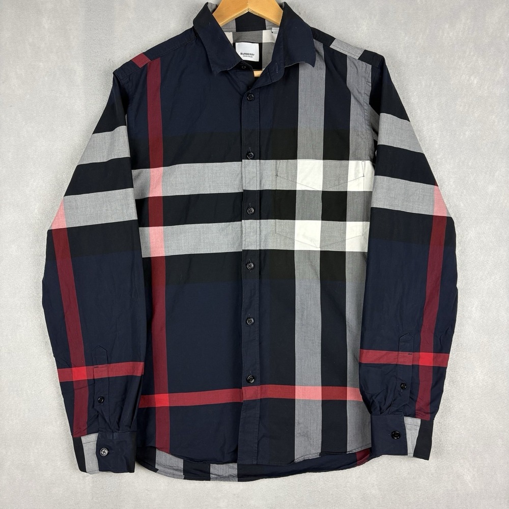Burberry Button Up Shirt Men’s Medium Blue Red Windsor House Nova Check